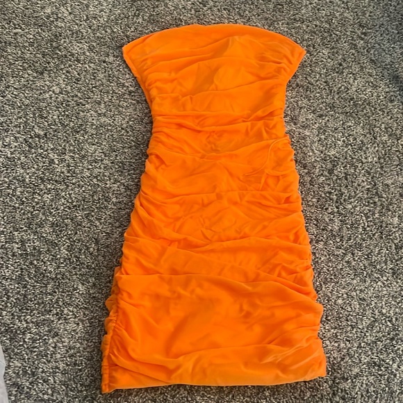 orange dress - Picture 1 of 2